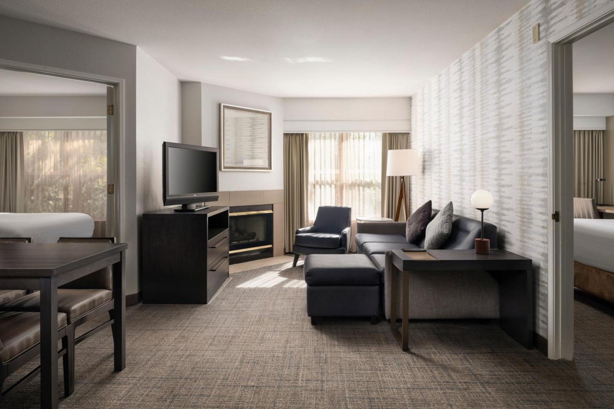 Residence Inn By Marriott Стоктон Экстерьер фото